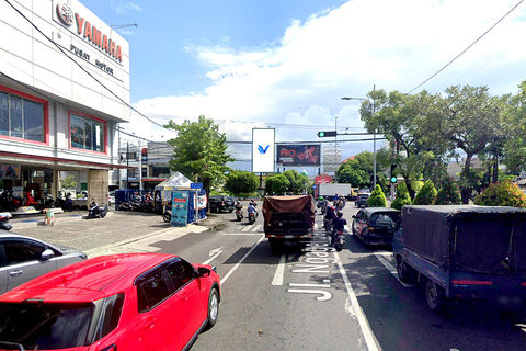 PERTIGAAN BILKA JL. NGAGEL JAYA SELATAN, SURABAYA