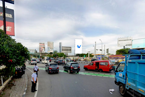 JL. AHMAD YANI (EXIT TOL BARAT), BEKASI