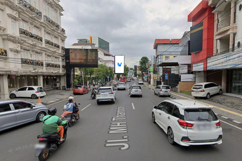 JL. THAMRIN SAMPING PEKUNDEN, SEMARANG