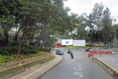 JL. GALUNGGUNG (DEKAT GEDUNG LANDMARK), JAKARTA PUSAT