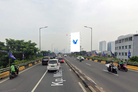 JL. JEND. BASUKI RAHMAT (FLYOVER KAMPUNG MELAYU), JAKARTA TIMUR