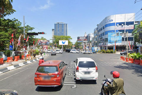 JL. JEND SUDIRMAN (DEPAN GEDUNG MULO, KANTOR DINAS PARIWISATA PROV SULSEL), MAKASSAR