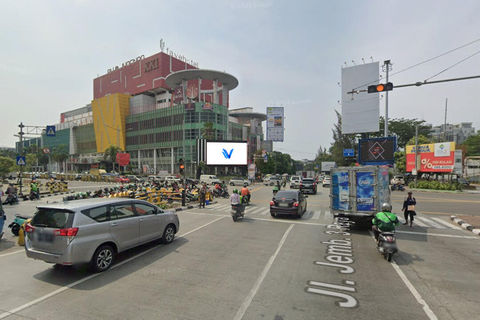 JL. JEMBATAN 3 RAYA (PLUIT JUNCTION), JAKARTA UTARA
