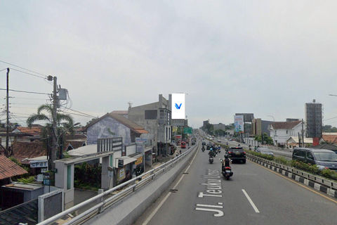 JL. TEUKU UMAR SEMARANG (SAMPING PASAR JATINGALEH), SEMARANG