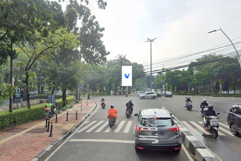 JL. MELAWAI RAYA (BARITO), JAKARTA SELATAN