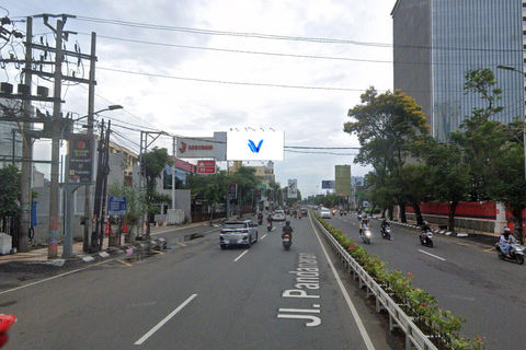JL. PANDANARAN (KAW. PUSAT OLEH-OLEH SEMARANG, SEBERANG LOUIS KIENNE), SEMARANG