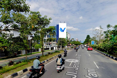 JL. A. YANI - JL. UNTUNG SUROPATI, PONTIANAK