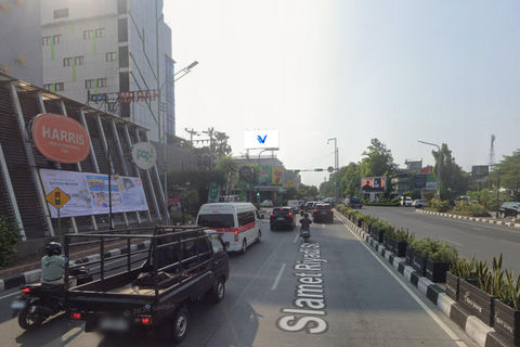 JL. SLAMET RIYADI, SURAKARTA
