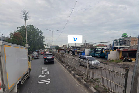 JL. RAYA BEKASI (DEPAN MALL PTC), JAKARTA TIMUR