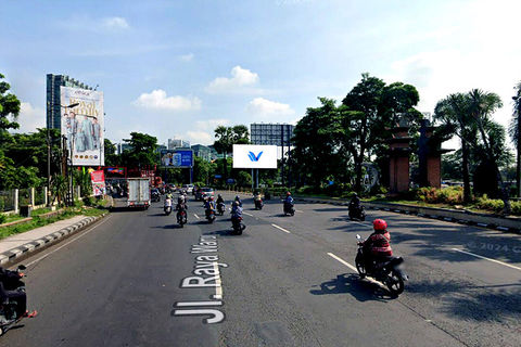 JL. AHMAD YANI - BUNDARAN WARU (GATE MASUK KOTA SURABAYA), SURABAYA