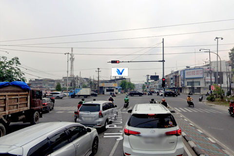 JL. YOS SUDARSO (SIMP. ADAM MALIK / DOORSMER, SAMPING PDIP), MEDAN