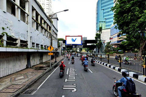JL. TUNJUNGAN (DEPAN MOJOPAHIT HOTEL - TUNJUNGAN PLAZA), SURABAYA