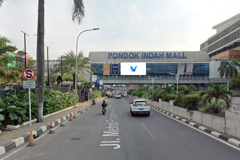 JL. SULTAN ISKANDAR MUDA (LED SKYBRIDE PONDOK INDAH MALL), JAKARTA SELATAN