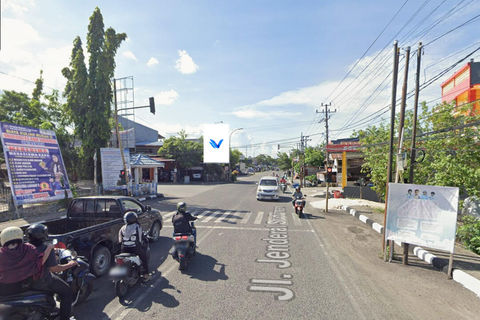 JI. JENDRAL SUDRIMAN 41, (DEKAT BPJS KETENAGAKERJAAN) KAB. BONE