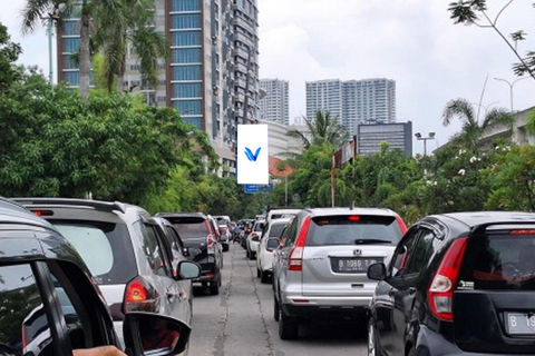 JL. KH. NOER ALI (DEPAN PINTU MASUK GRAND METROPOLITAN MALL), BEKASI