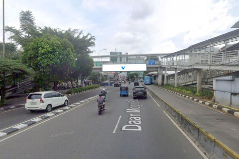 JL. DAAN MOGOT (HALTE BUSWAY JELAMBAR), JAKARTA BARAT