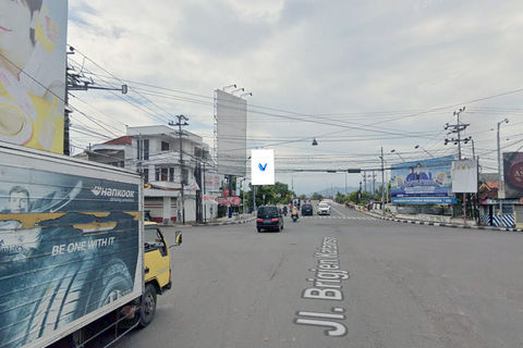 JL. BANDAR NGALIM (PEREMPATAN ALUN ALUN) KOTA KEDIRI