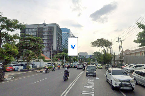 JL. A. YANI SEMARANG PEREMPATAN ERLANGGA - DEPAN HOTEL HAKA, SEMARANG
