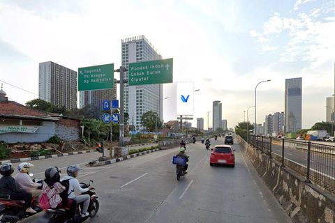JL. TB SIMATUPANG (DEPAN GEDUNG TALAVERA), JAKARTA SELATAN