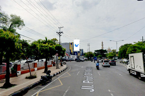 JL. PROF. DR. MOESTOPO, SURABAYA