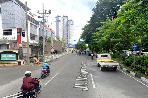 JL. MAYJEND SUNGKONO (DEKAT CIPUTRA WORLD), SURABAYA