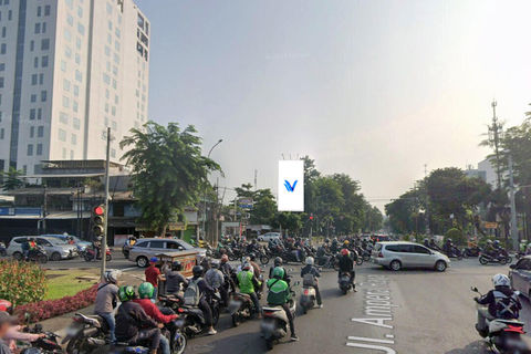 JL. AMPERA RAYA CILANDAK TIMUR, JAKARTA SELATAN