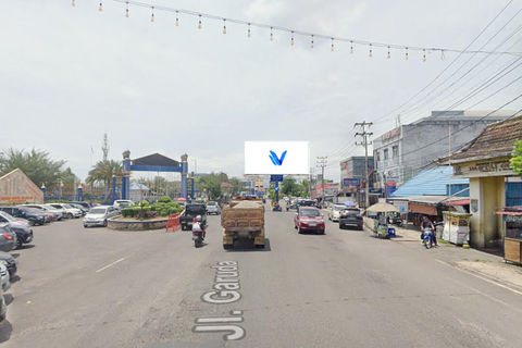 JI. GARUDA (DEPAN LAPANGAN MERDEKA) LUBUK LINGGAU - SUMATERA SELATAN