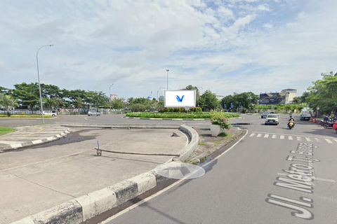TRIANGLE CPI MAKASSAR JL. METRO TJ BUNGA, MAKASSAR