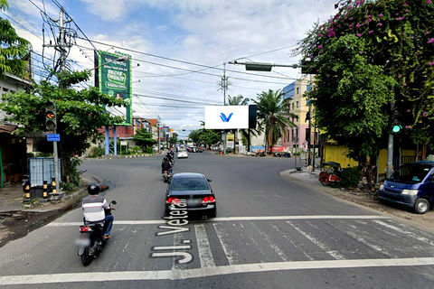 JL. VETERAN (PEREMPATAN GEMBLEKAN) , SOLO