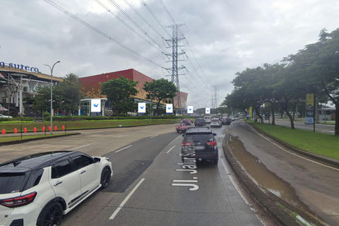 JL. JALUR SUTERA BOULEVARD (DEPAN MALL ALAM SUTERA), TANGERANG