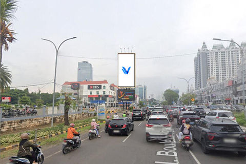 JL. BOULEVARD BARAT RAYA (DEPAN GATE RUKO INKOPAL), JAKARTA UTARA