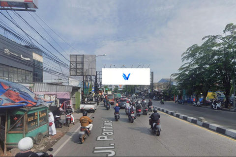 JL. SULTAN AGUNG (DEPAN NAGA SWALAYAN), BEKASI