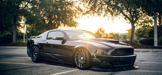 black Ford Mustang GT