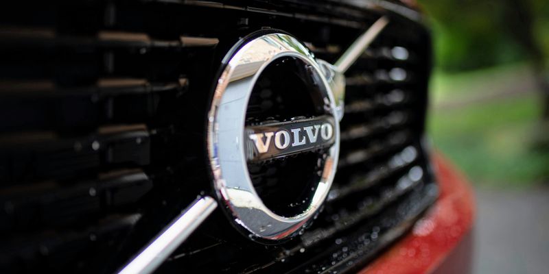 chrome Volvo emblem