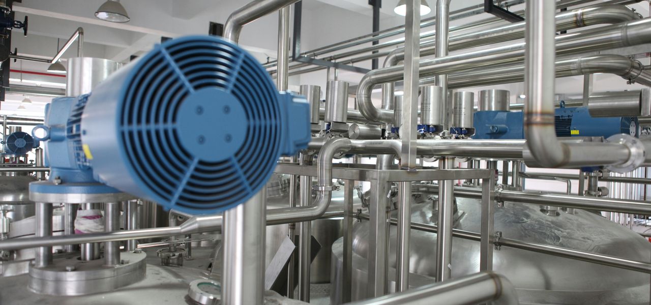 gray commercial machine