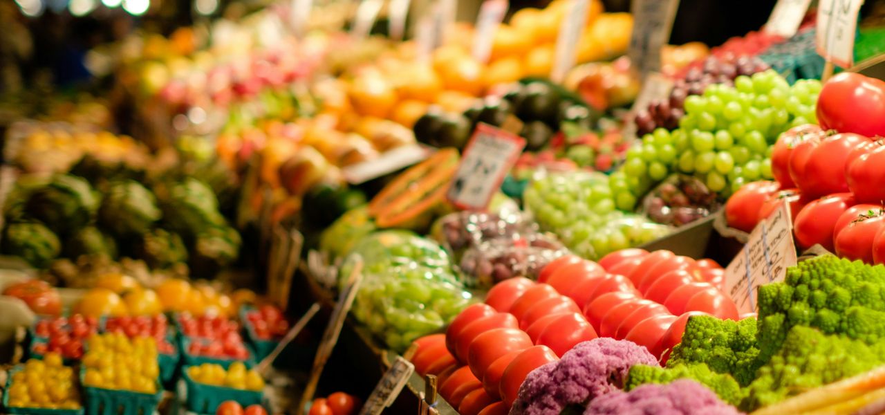 vegetable stand photo