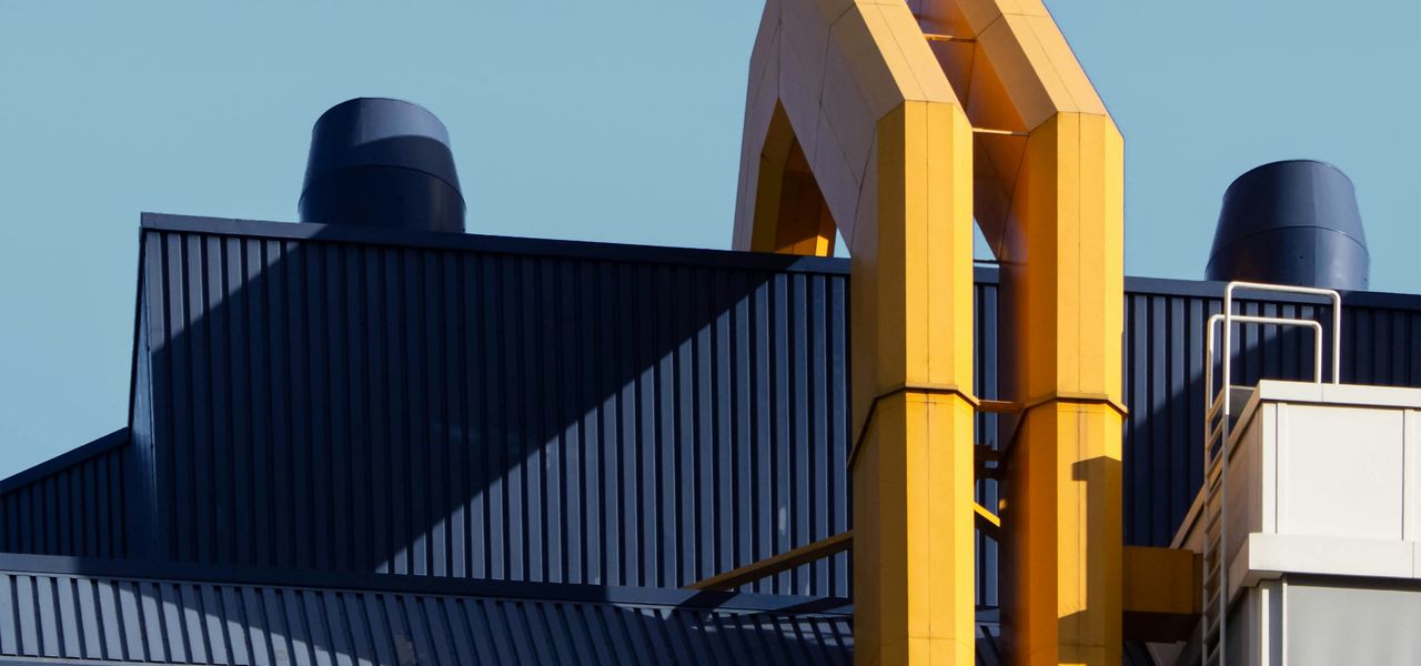 yellow and black factory during daytime