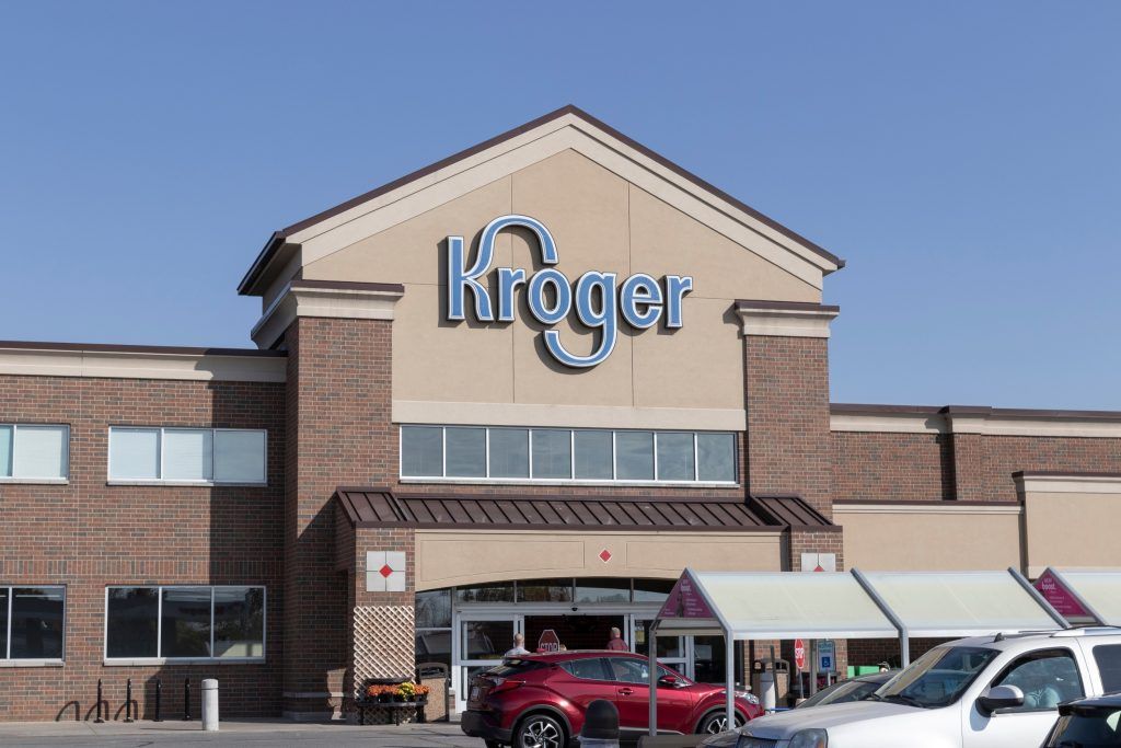 Billionaires, including Warren Buffett, invest in Kroger stock Time to buy? Invezz