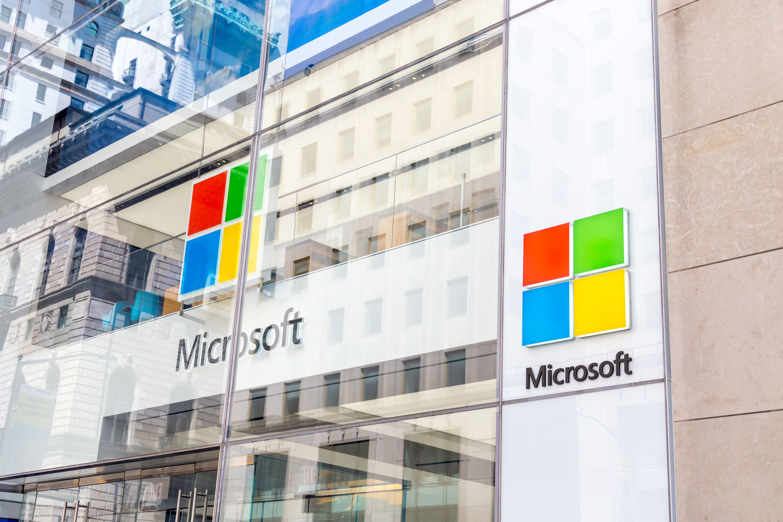 is microsoft turning into an AI laggard