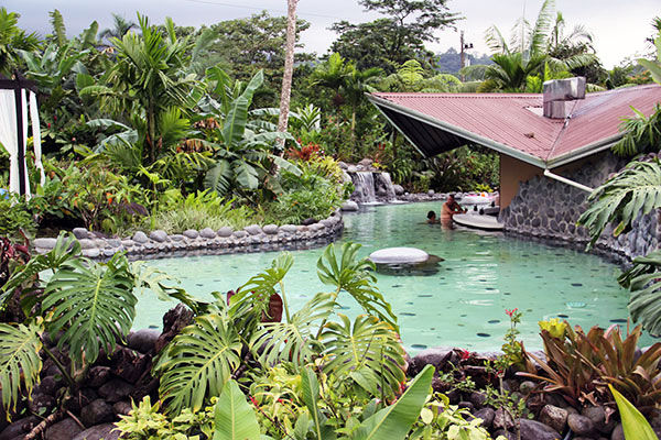 overview of Arenal Springs