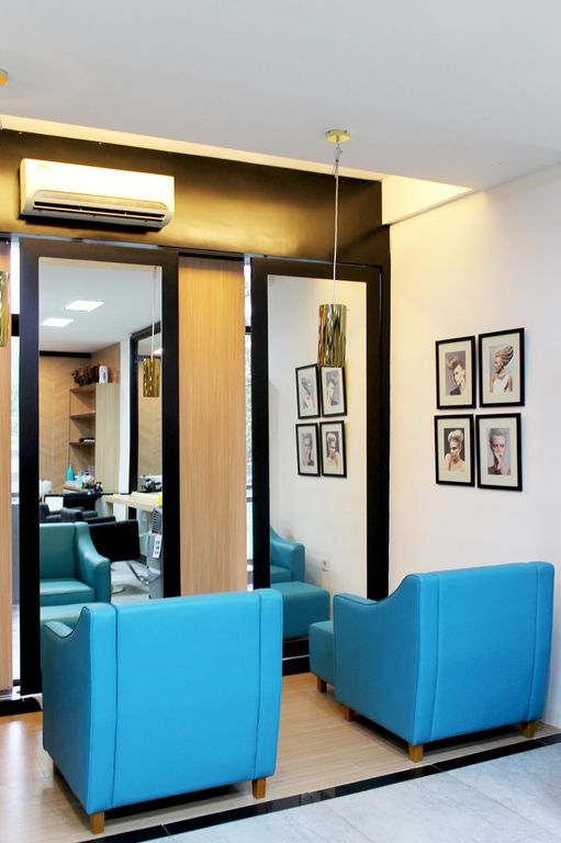 Etienne Hairdressing Graha Famili