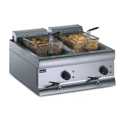 LINCAT DF618 Twin Tank Twin Basket Electric Fryer EN641
