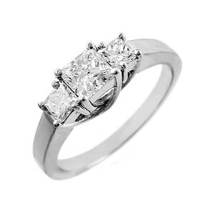 3 STONE DIAMOND RING