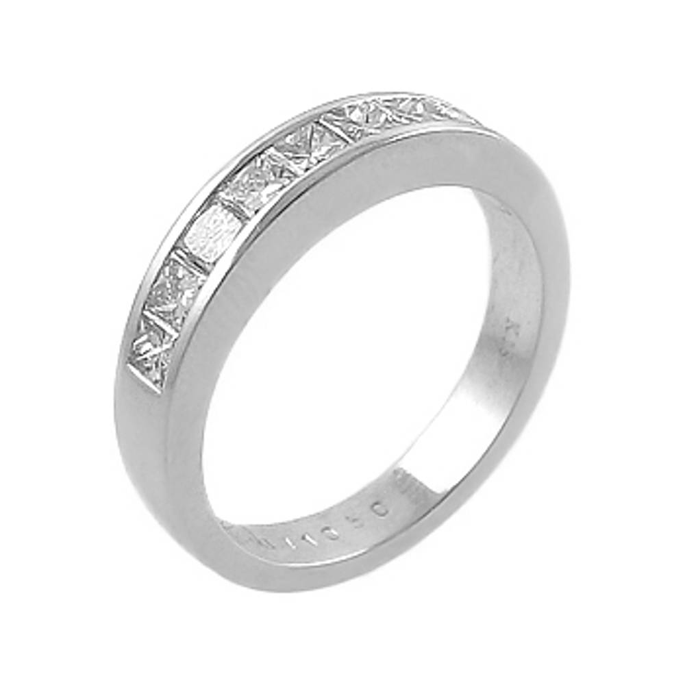 Platinum princess cut 8st diamond channel set ring
Carat: Total Diamond Weight 1.25cts
Metal: Platinum