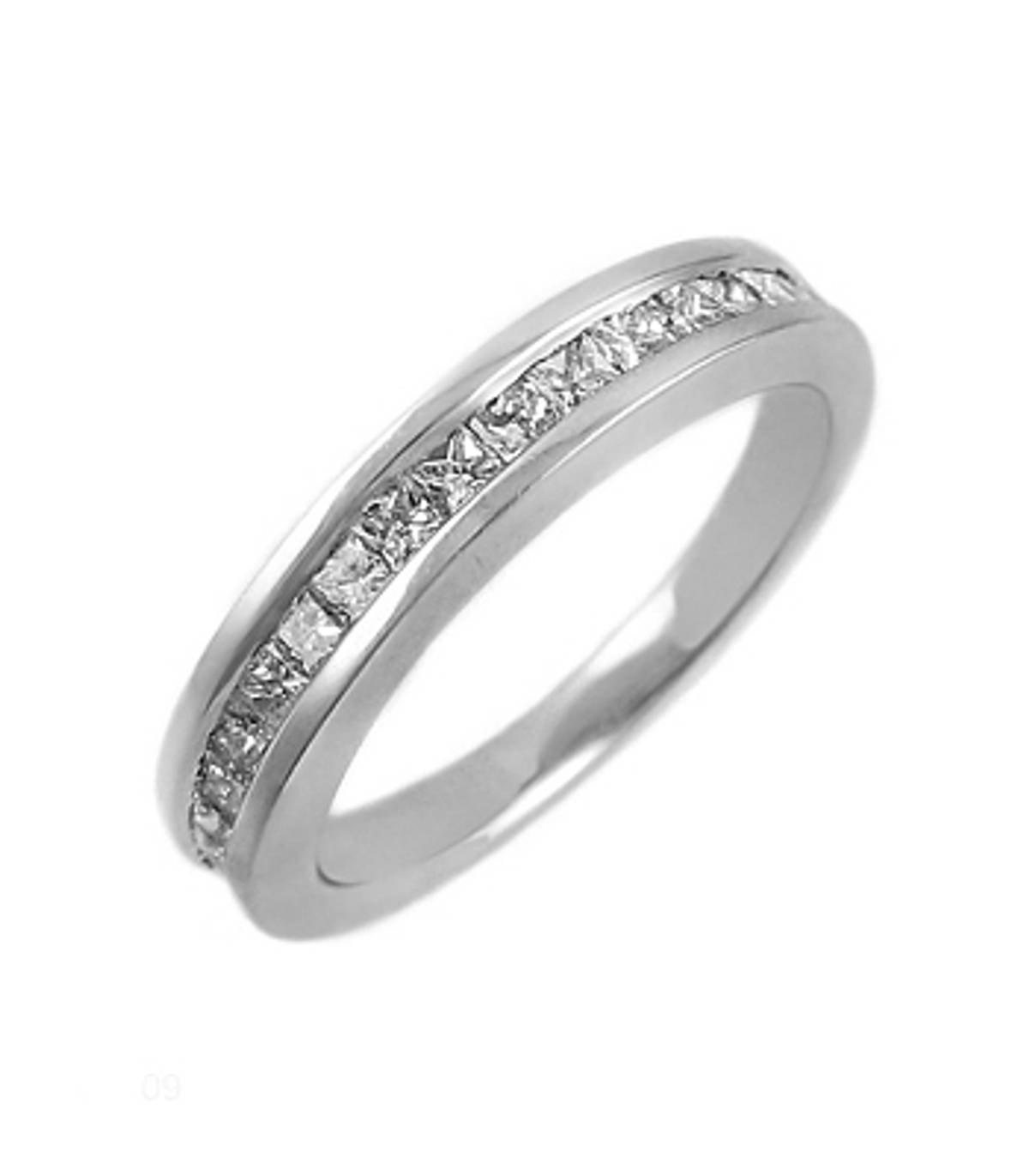 18k white gold princess diamond channel set ring
Carat: total diamond weight 1.14cts
Metal: 18k white gold