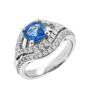 Sapphire and diamond cluster ring in 18 ct white gold