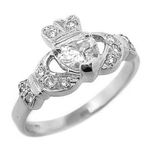 14 carat white gold 0.45cts/0.12cts diamonds claddagh engagement ring