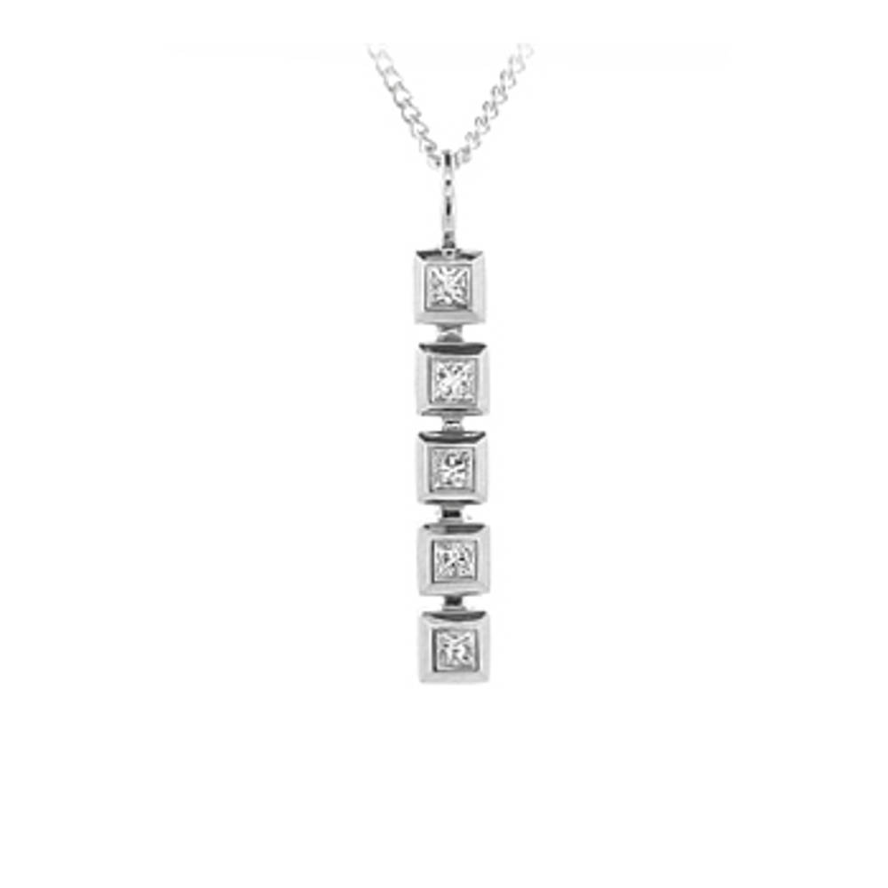 18k White Gold Princess Cut Diamond RubOver Set Bar Pendant On 18k White Gold 18” Chain
Total Diamond Weight 0.40cts Cut: Princess cut
Metal: 18k White Gold