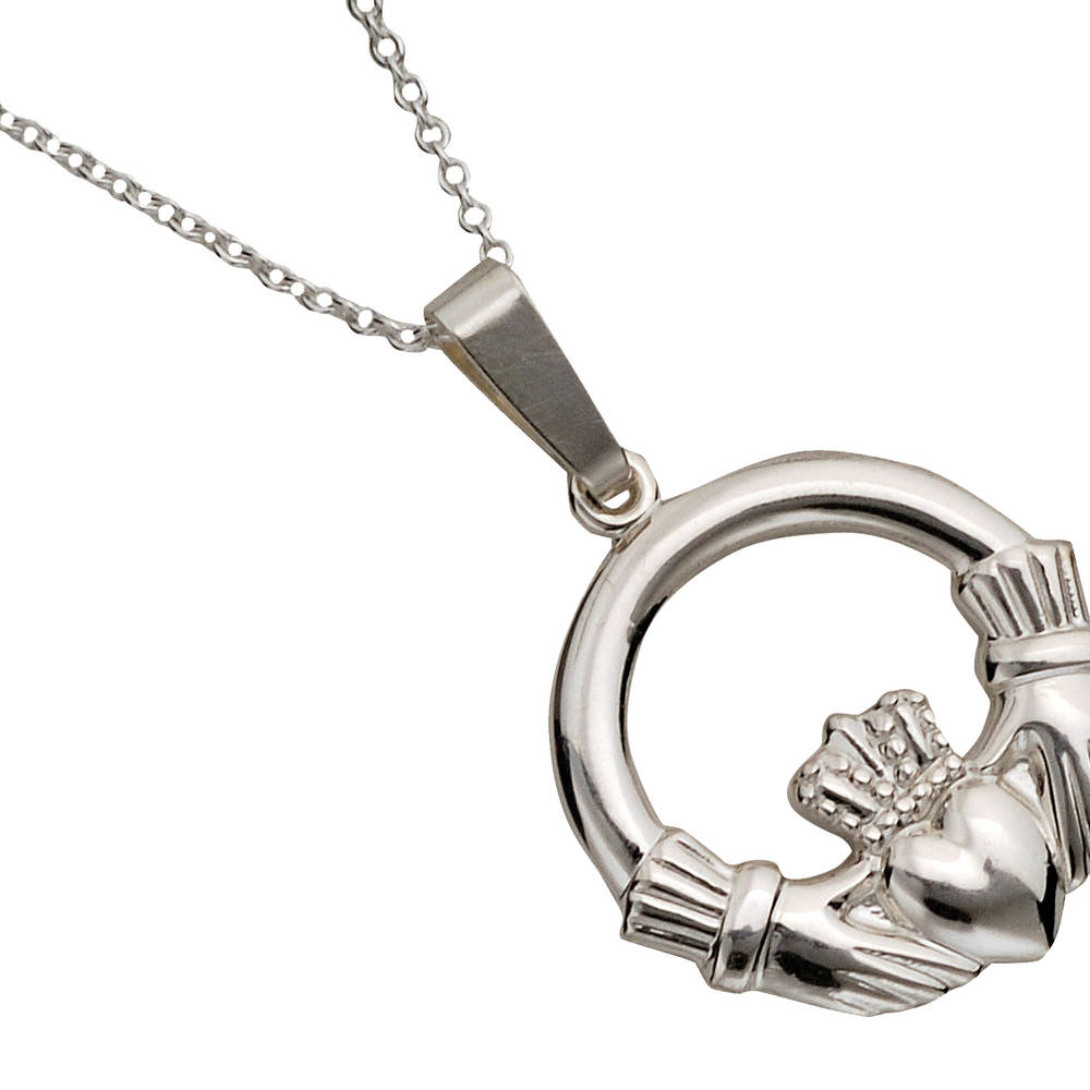 a perfectly formed claddagh pendant in the classic style.