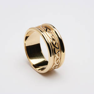 14 carat yellow gold man's Celtic love knot ring 
